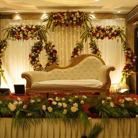 Hotel Silver Pearl Aligarh Bagian luar foto